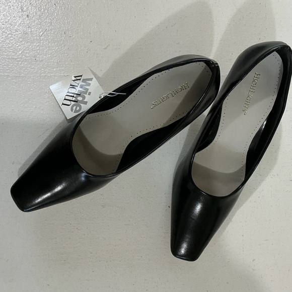 VINTAGE NEW BLACK HEELS 7 W - Picture 11 of 12